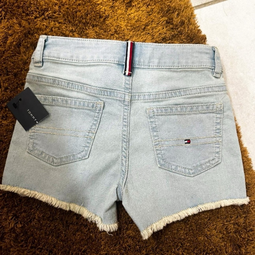 TOMMY HILFIGER Light Wash Jeans Kids Denim Summer Little Girl Kid Shorts Size 5